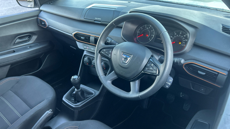 Dacia Sandero Stepway 1.0 TCe Essential 5dr Bi Fuel Hatchback